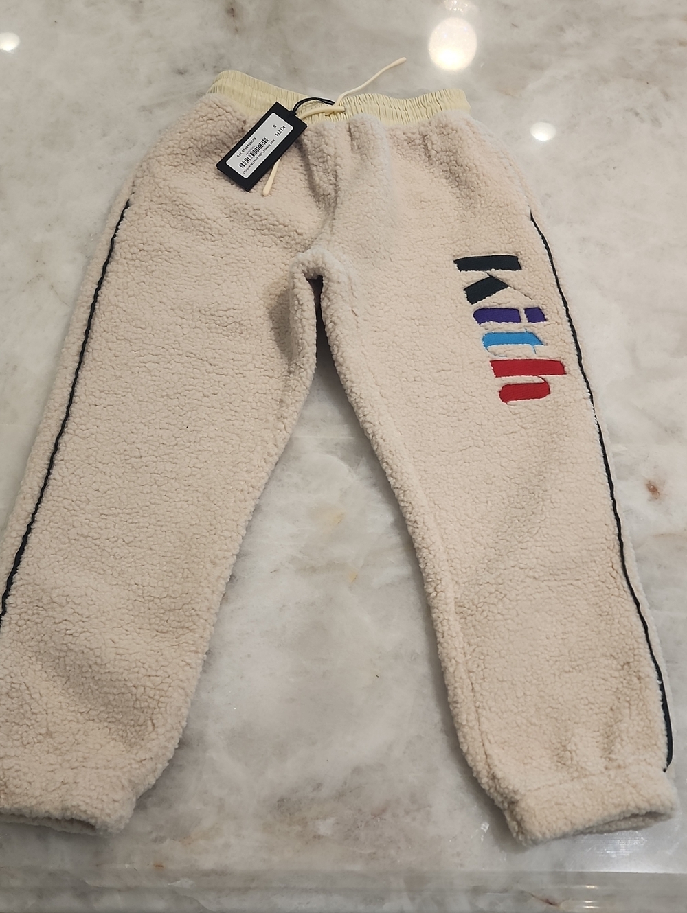 Kith Kids Unisex Cream Sherpa Joggers with Multicolor Logo
